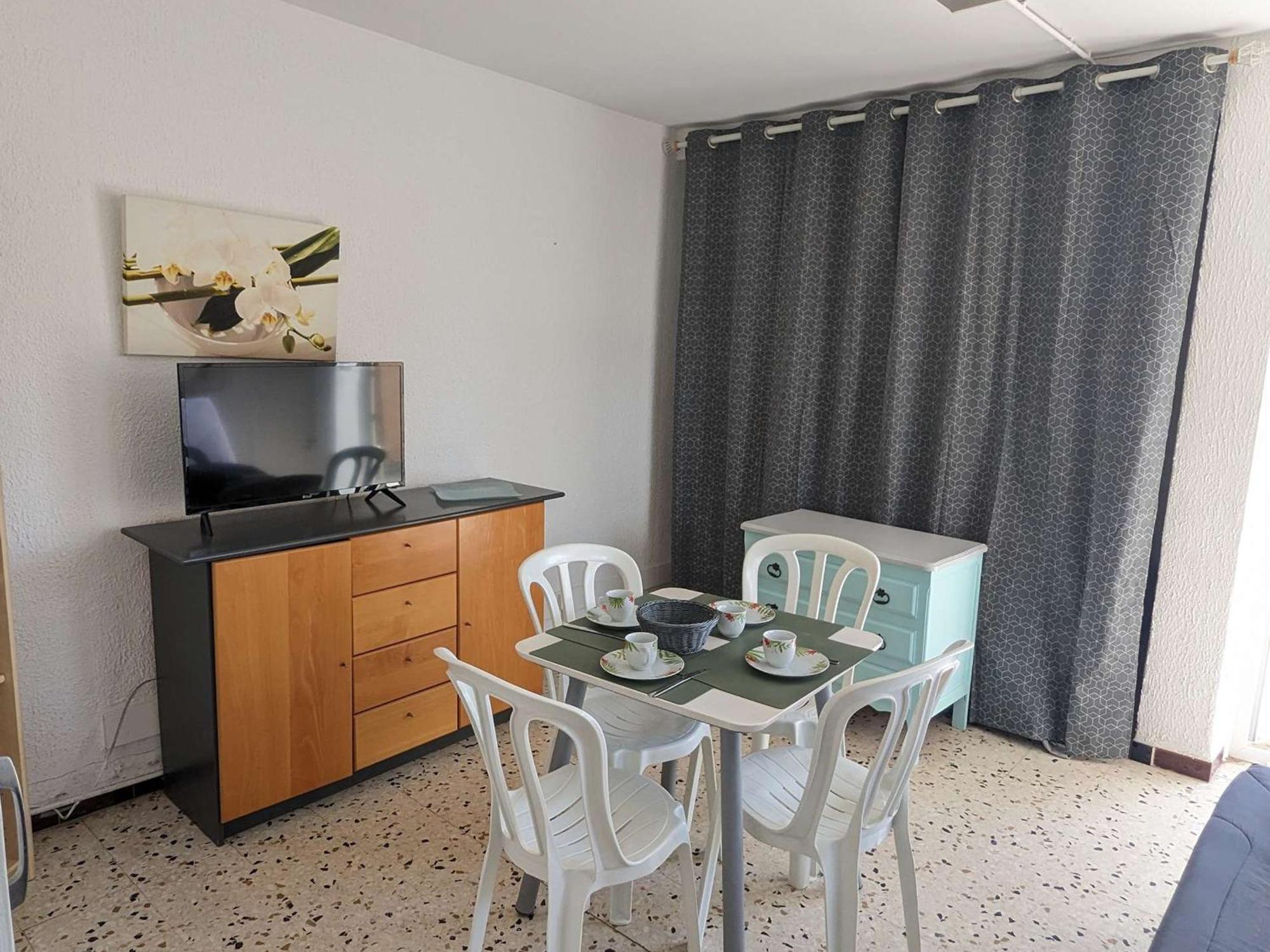 Appartement Ensoleille Avec Terrasse Et Parking, A 2 Pas De La Plage - Marseillan - Fr-1-387-169 Exteriér fotografie